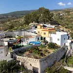Mountain, Seaviews, And Pool Relax By Sunkeyrents بيت للعطل Fasnia
