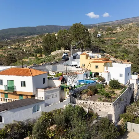 بيت للعطل Mountain, Seaviews, And Pool Relax By Sunkeyrents